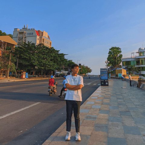 Qưn Qưn